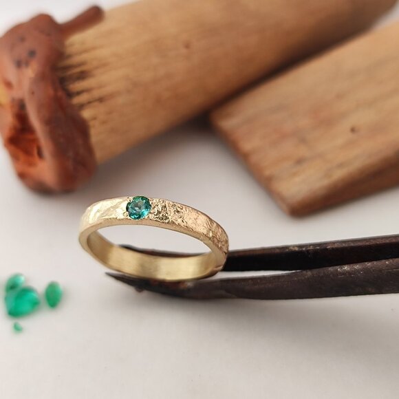 Emerald ring. 14K Yellow gold ring with round Emerald stone. Handmade ring - Picture 5 of 12